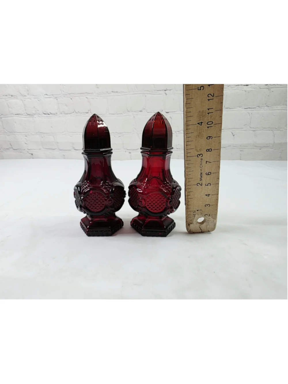 Vintage Avon Salt And Pepper Shakers Cape Cod 1876 Collection Ruby Red